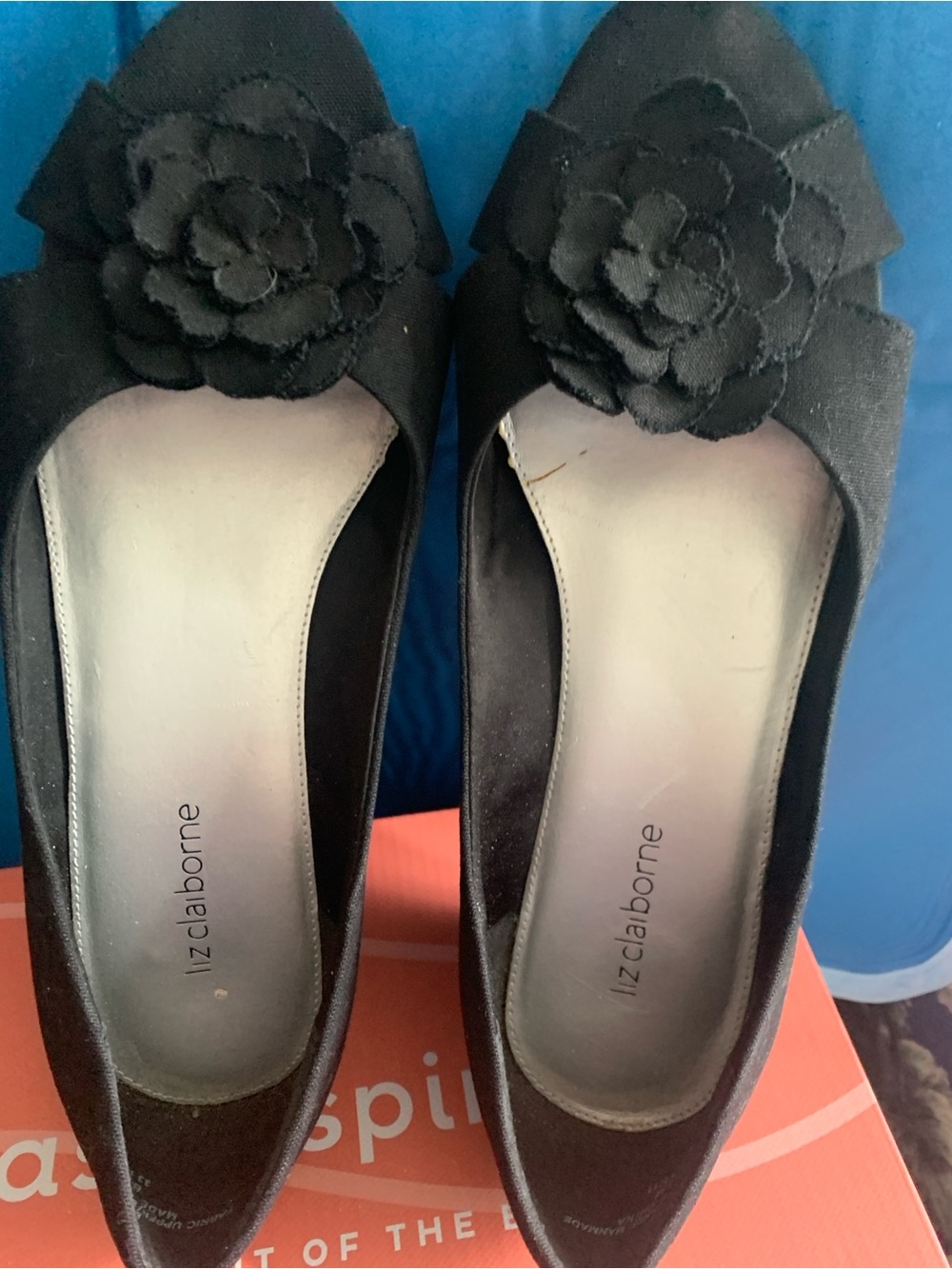 Liz Claiborne Black Floral Appliqué Wedges
